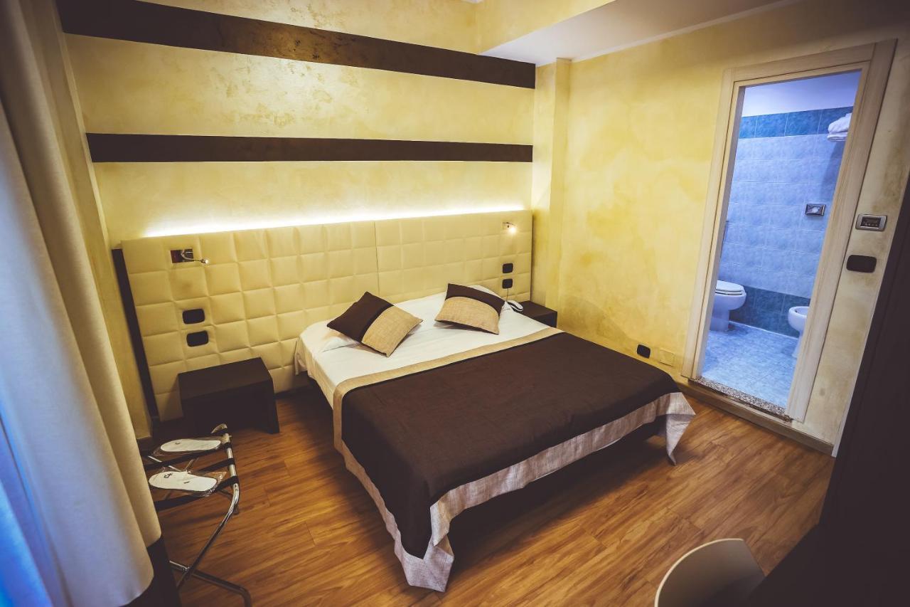 Hotel City Chivasso Eksteriør billede