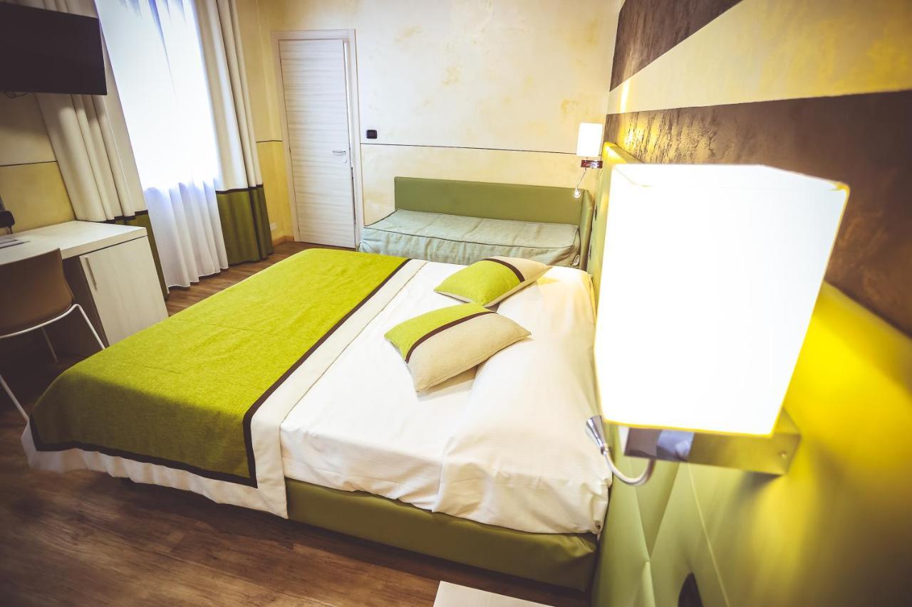 Hotel City Chivasso Eksteriør billede