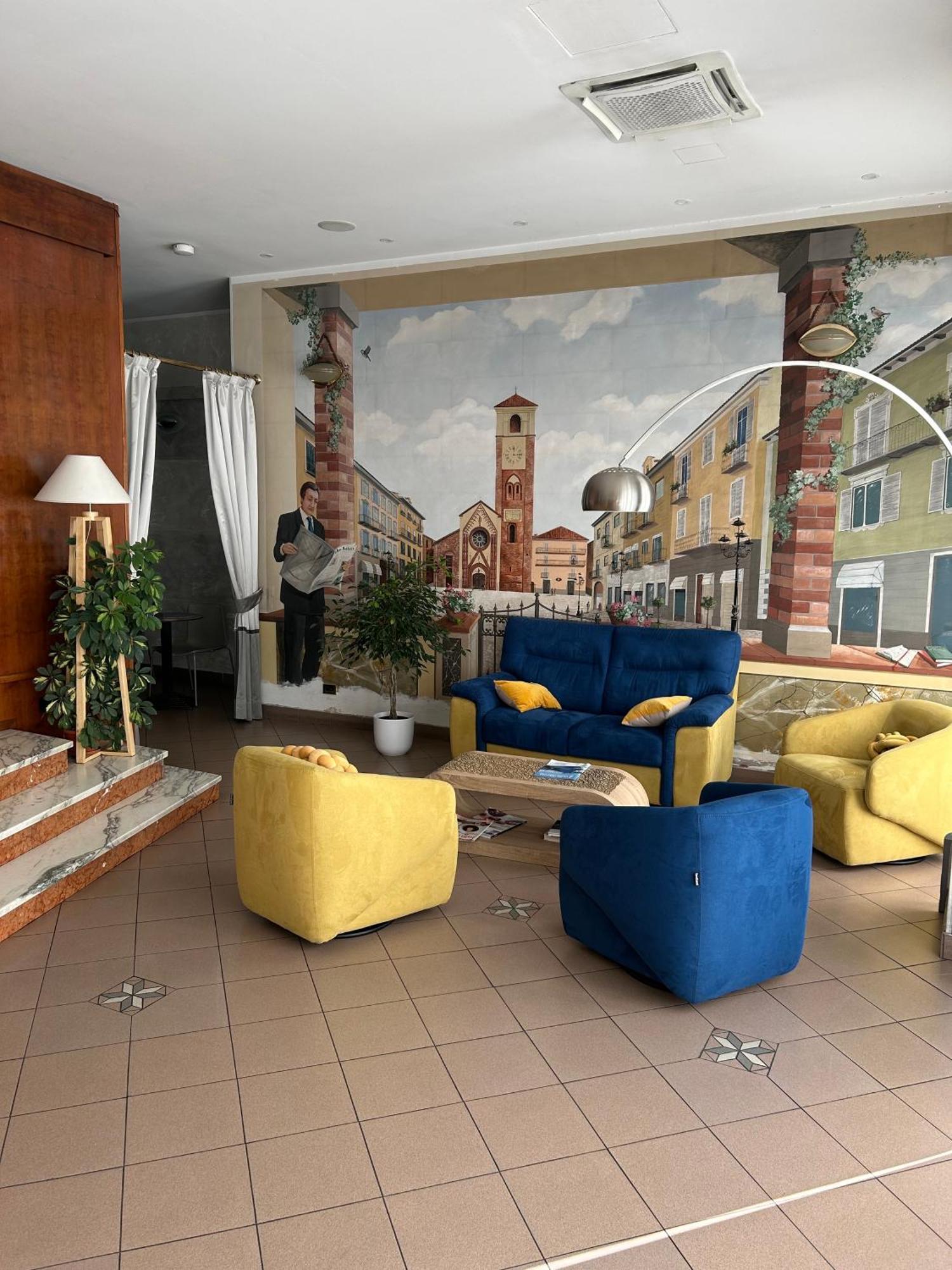 Hotel City Chivasso Eksteriør billede
