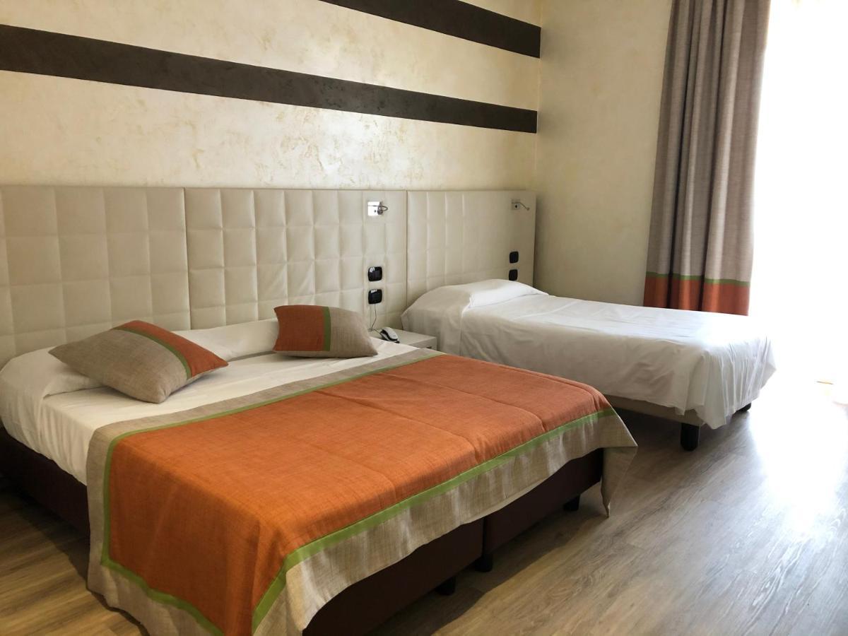 Hotel City Chivasso Eksteriør billede